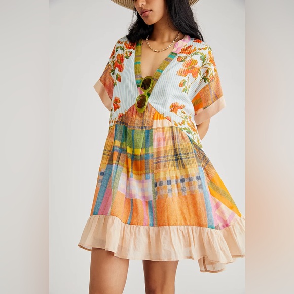 Free People Dresses & Skirts - Floral Multicolor Dress